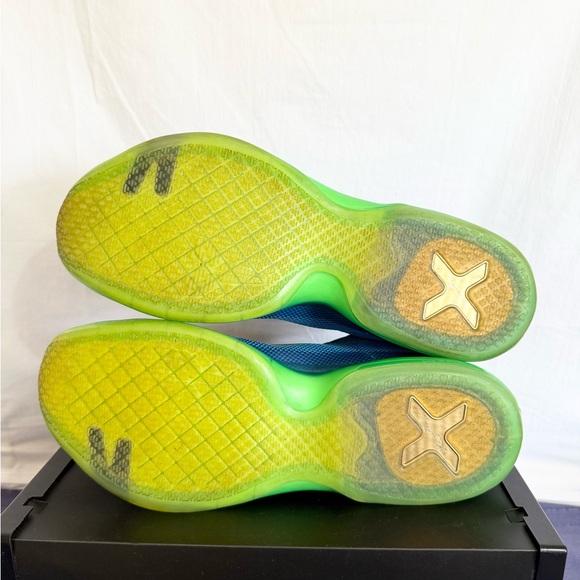 Nike Kobe 10 Emerald City size 13.5 705317-402 2015 *RARE SIZE* PRE-OWNED - Picture 7 of 9